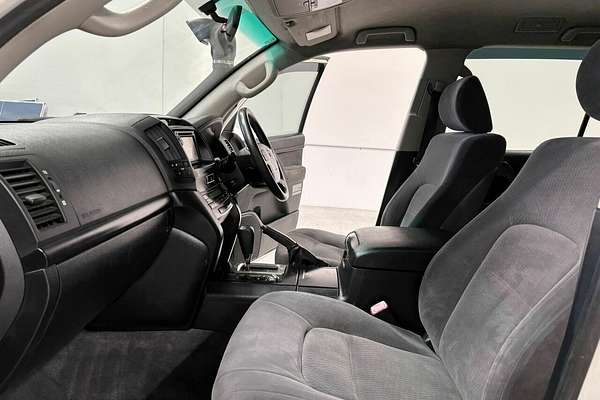 2012 Toyota Landcruiser GXL VDJ200R