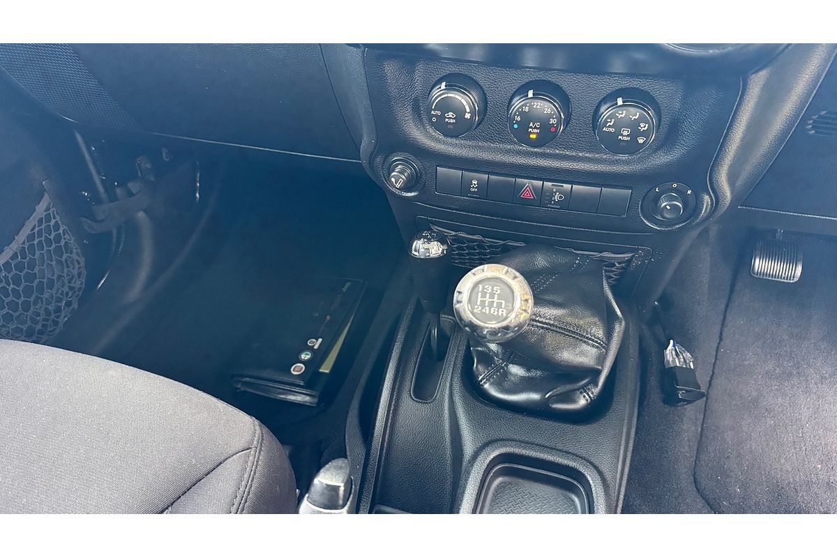 2013 Jeep Wrangler Sport (4x4) JK MY13