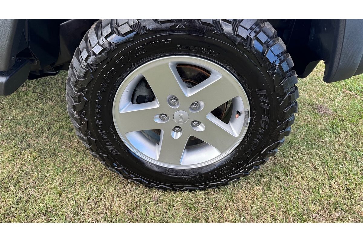 2013 Jeep Wrangler Sport (4x4) JK MY13