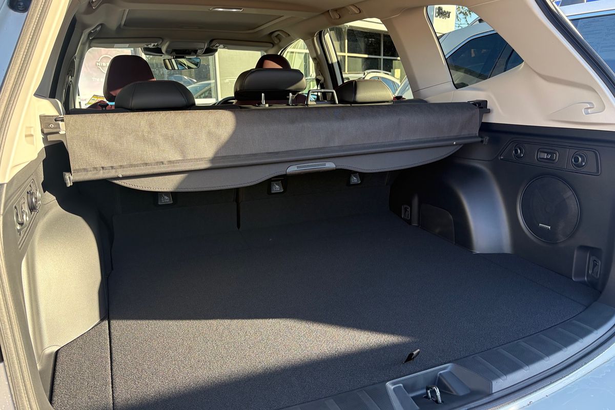 2025 Subaru Forester STI Sport S5