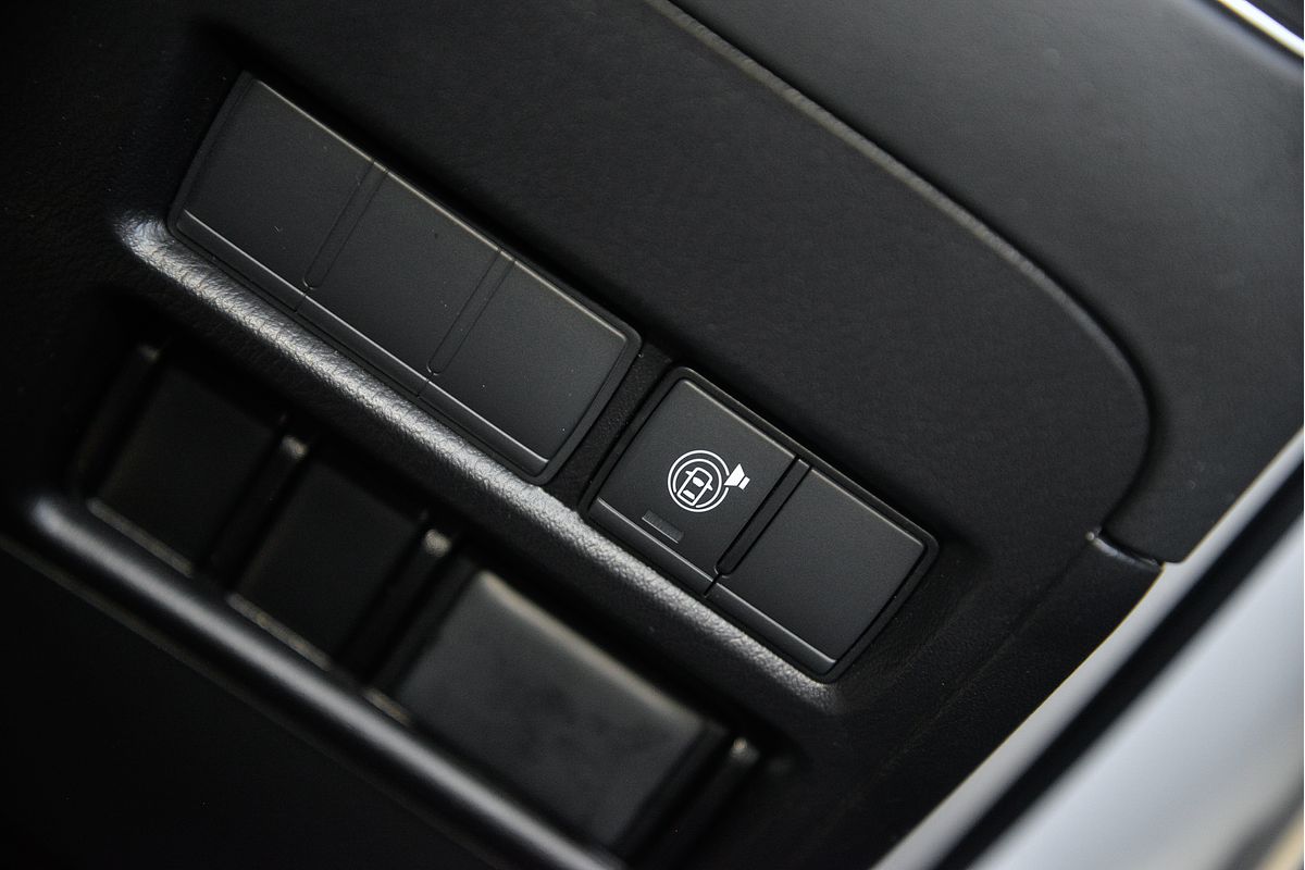 2023 Nissan Patrol Ti Y62
