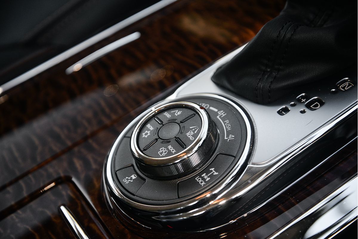 2023 Nissan Patrol Ti Y62