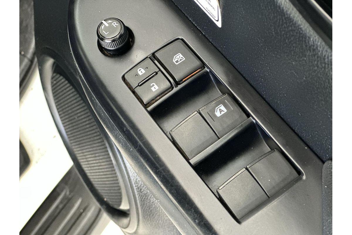 2021 Toyota Hilux SR GUN126R 4X4