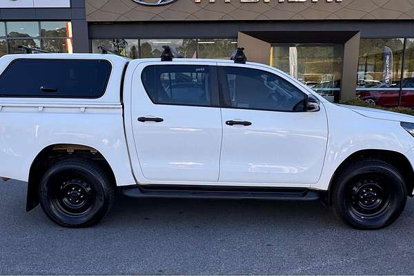 2021 Toyota Hilux SR GUN126R 4X4