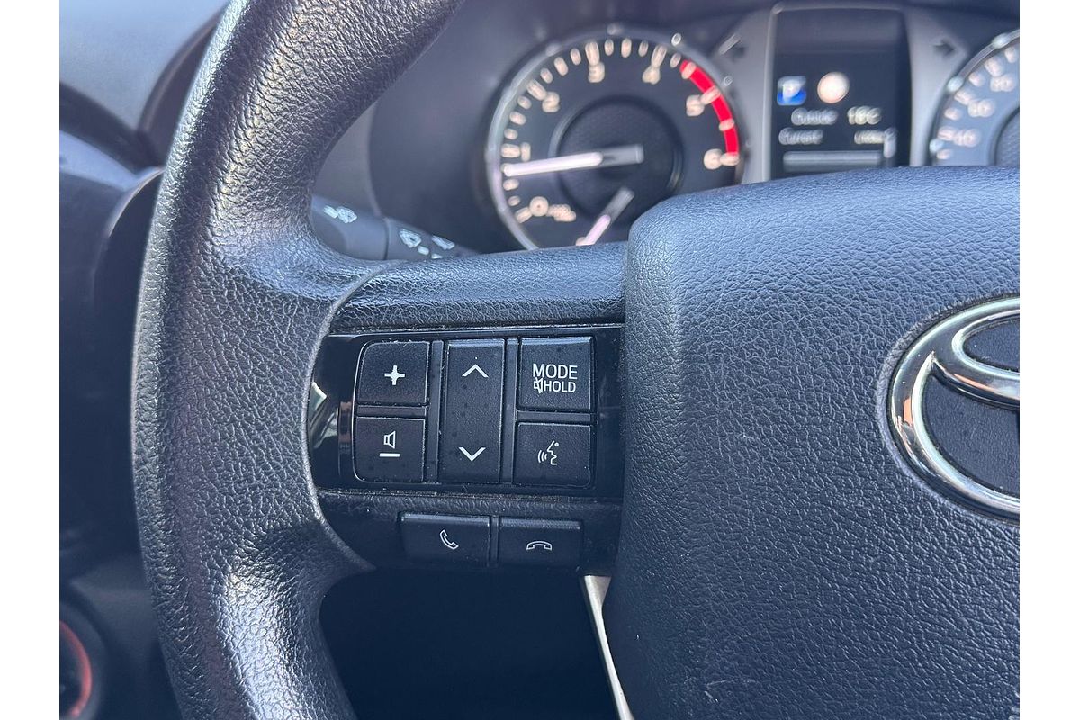 2021 Toyota Hilux SR GUN126R 4X4