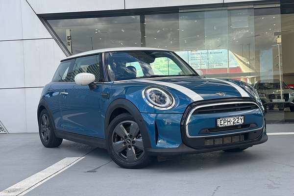 2022 MINI Hatch Cooper Classic F55 LCI-2