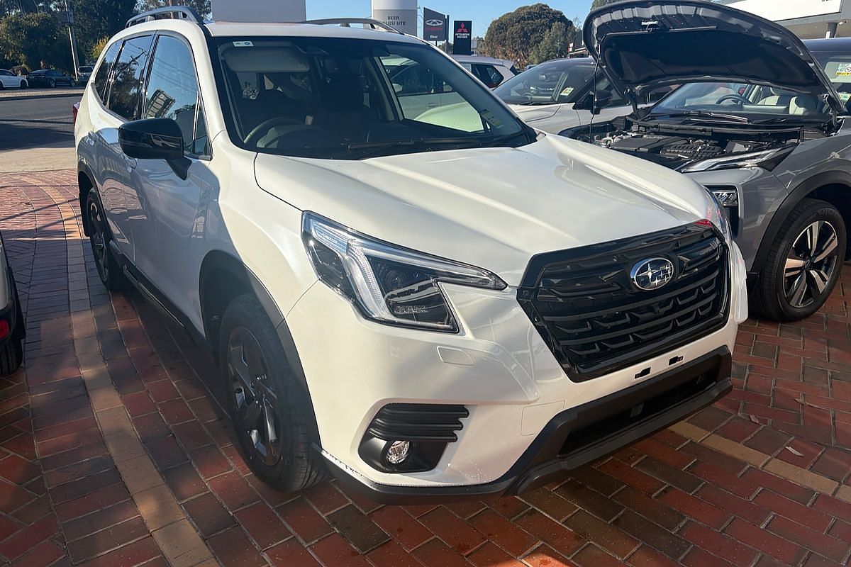 2025 Subaru Forester STI Sport S5
