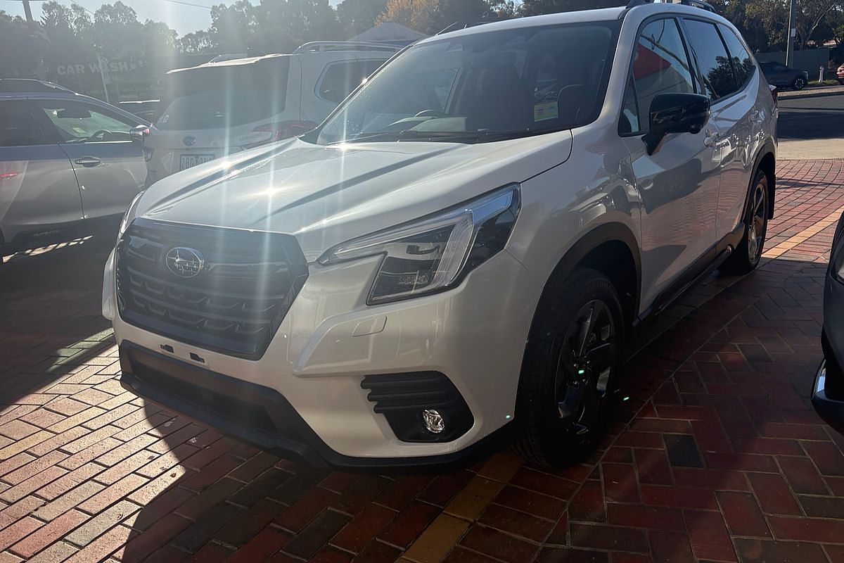 2025 Subaru Forester STI Sport S5