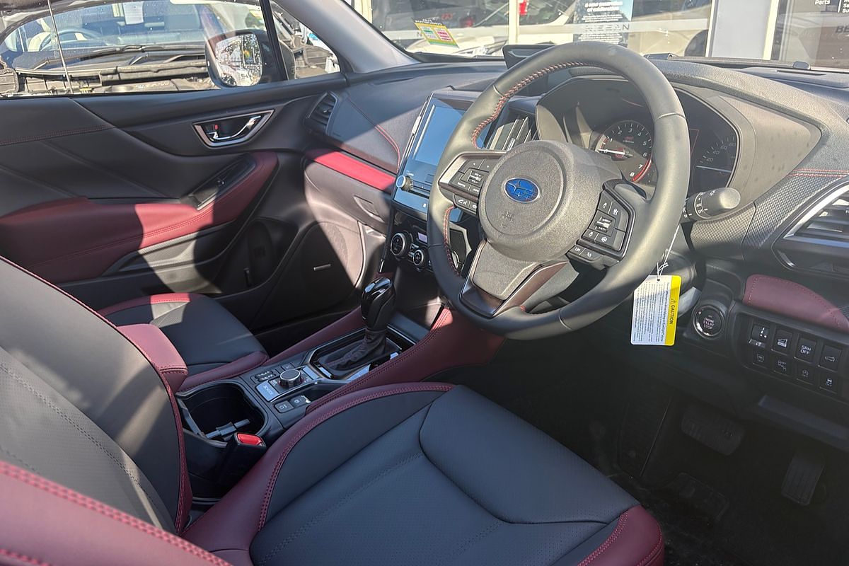 2025 Subaru Forester STI Sport S5