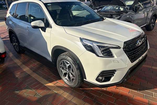 2025 Subaru Forester 2.5i Luxury Special Edition S5