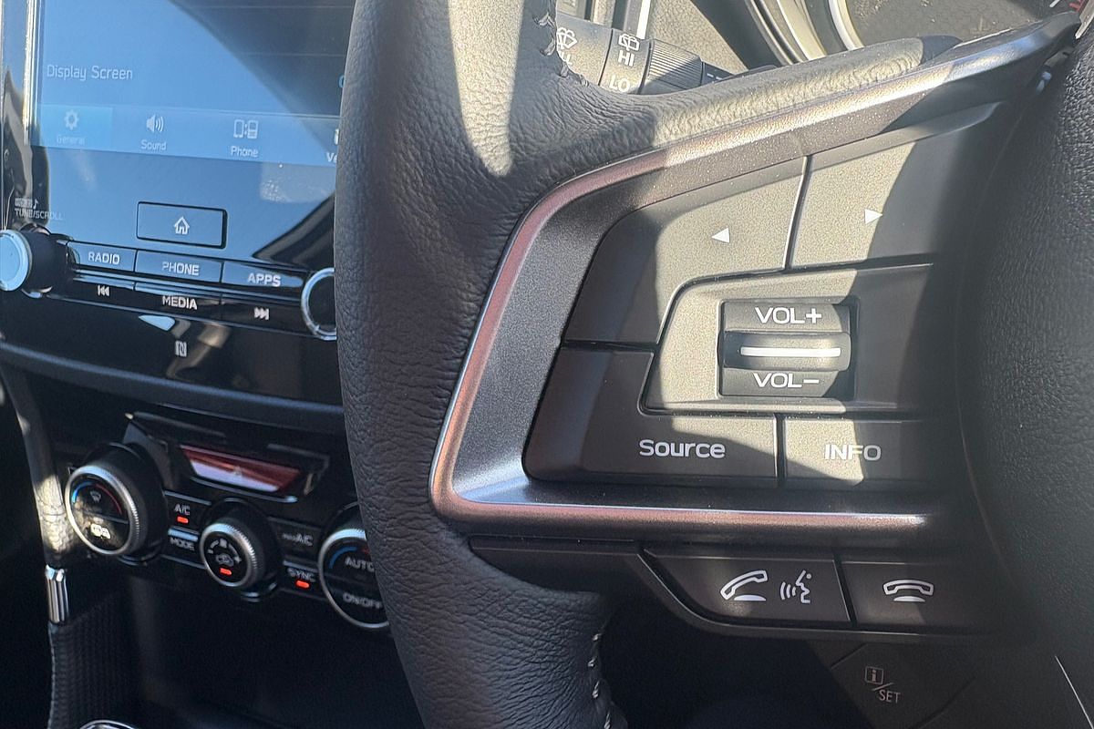 2025 Subaru Forester 2.5i Luxury Special Edition S5