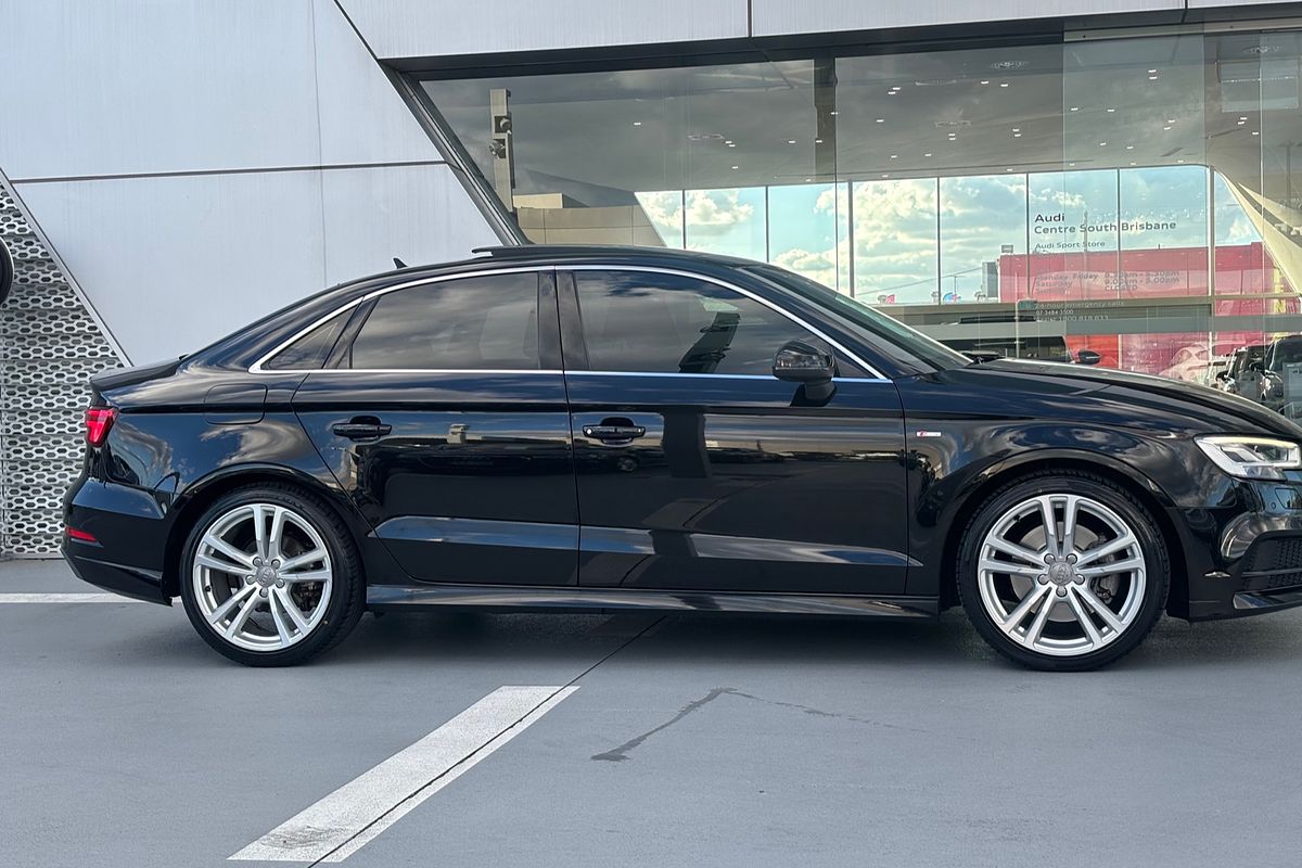 2019 Audi A3 40 TFSI S line plus 8V