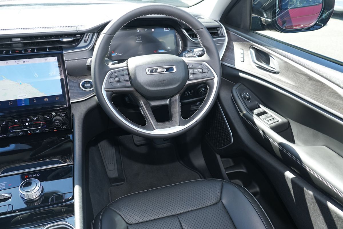 2023 Jeep Grand Cherokee Limited WL