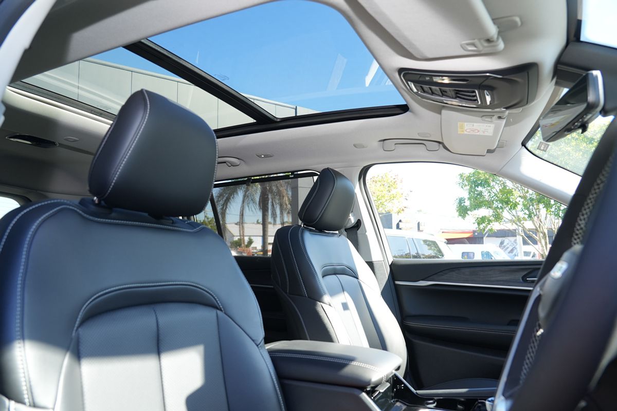 2023 Jeep Grand Cherokee Limited WL