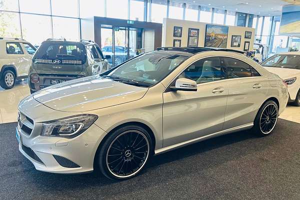 2013 Mercedes-Benz CLA-Class CLA200 C117