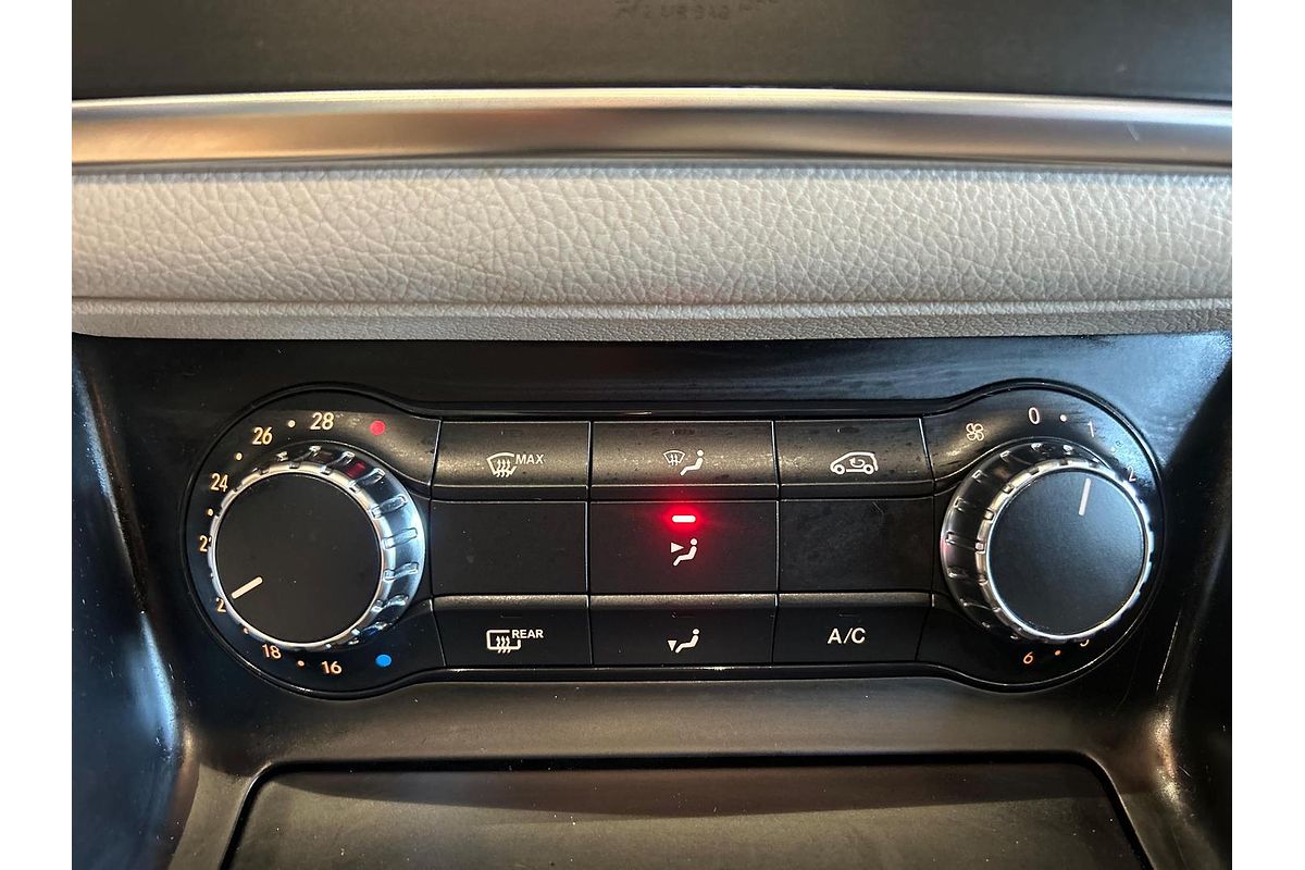 2013 Mercedes-Benz CLA-Class CLA200 C117