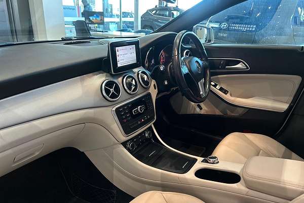2013 Mercedes-Benz CLA-Class CLA200 C117