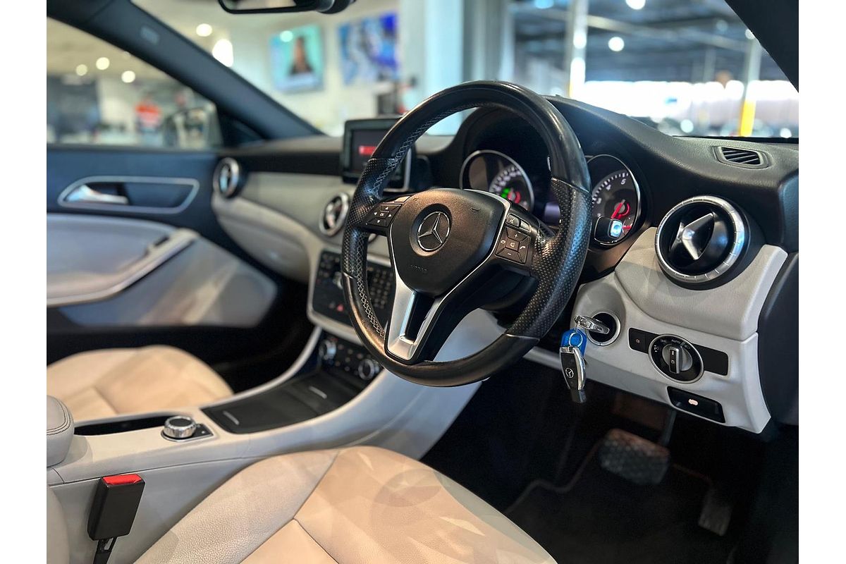 2013 Mercedes-Benz CLA-Class CLA200 C117