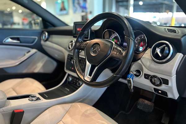 2013 Mercedes-Benz CLA-Class CLA200 C117