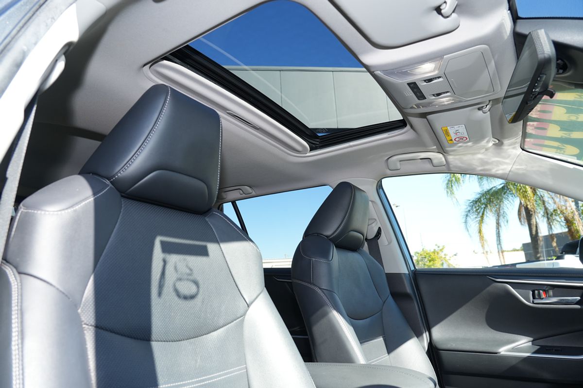 2022 Toyota RAV4 Cruiser AXAH54R