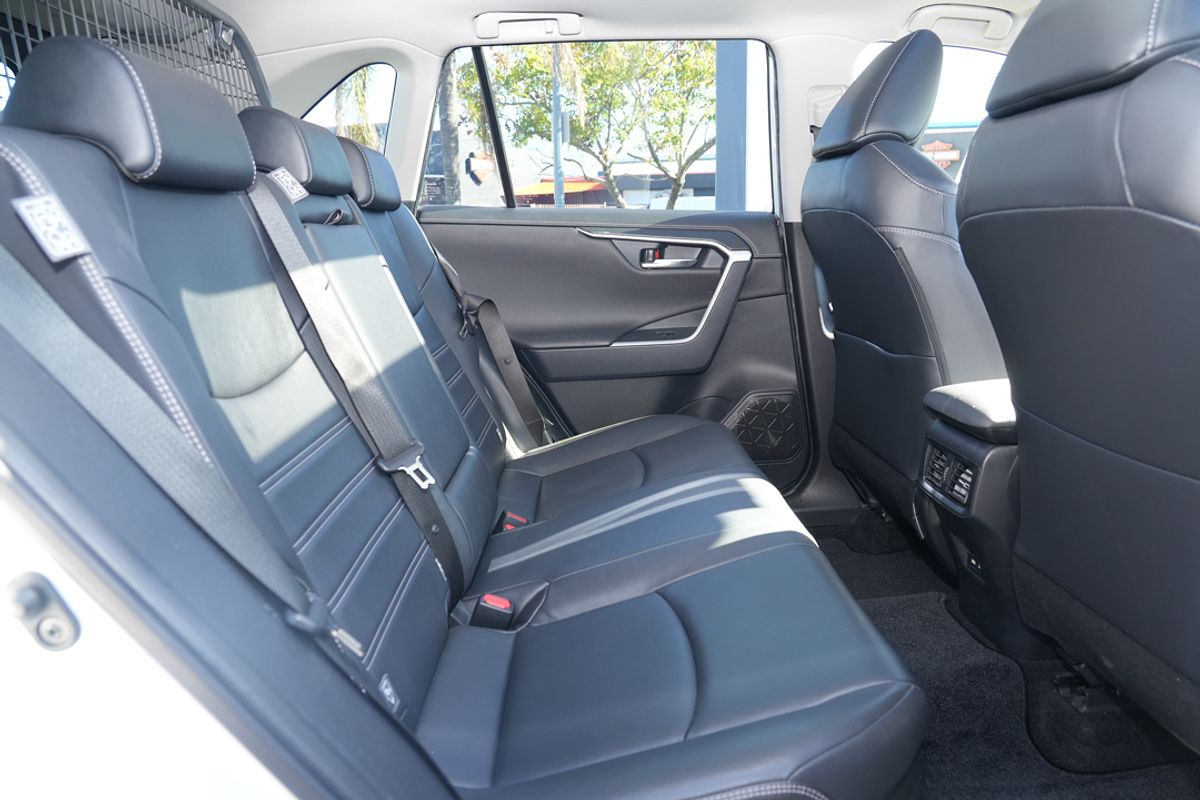 2021 Toyota RAV4 Cruiser AXAH52R