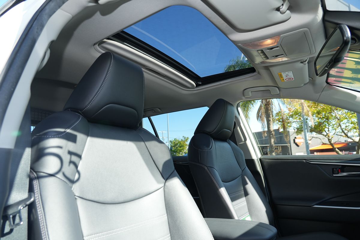 2021 Toyota RAV4 Cruiser AXAH52R
