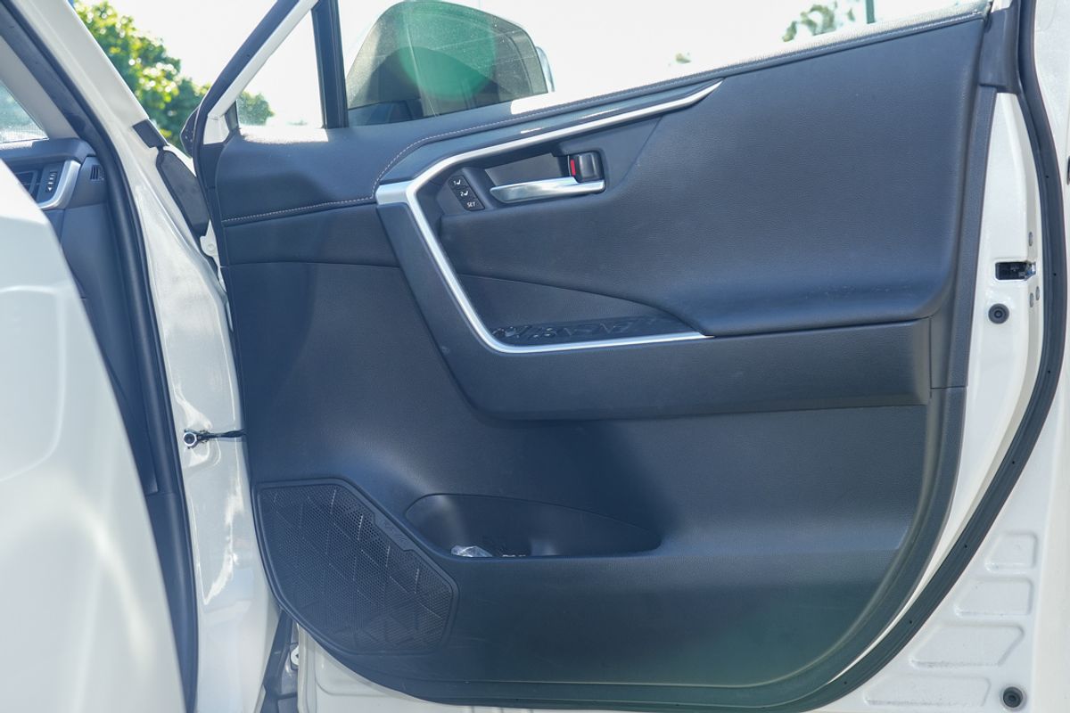 2021 Toyota RAV4 Cruiser AXAH52R