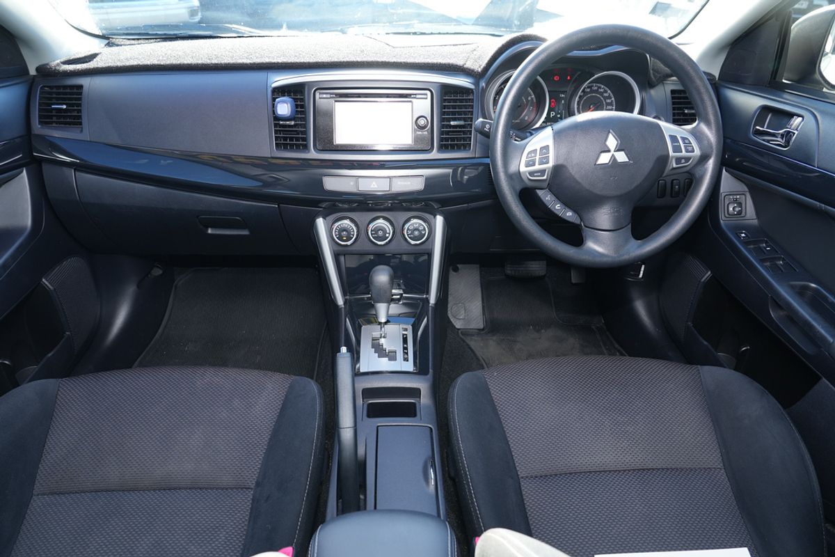 2017 Mitsubishi Lancer ES Sport CF