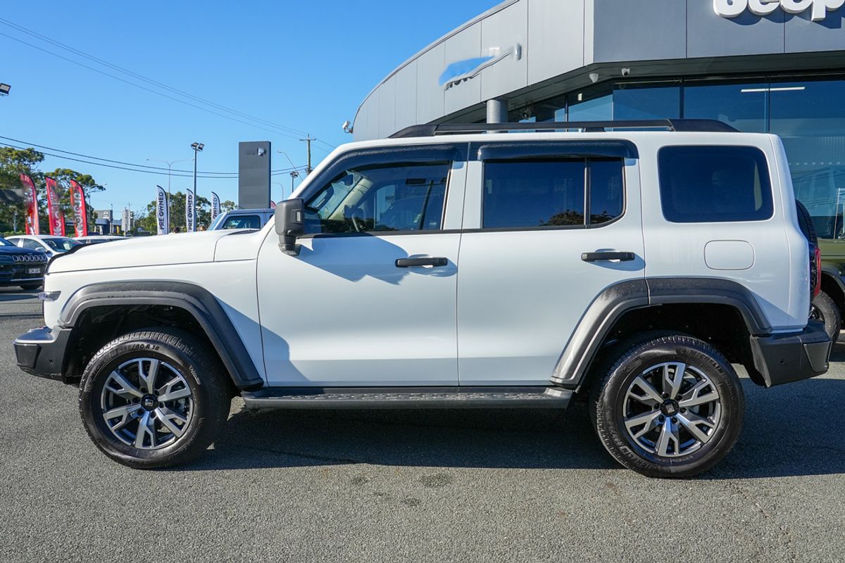 2024 GWM Tank 300 Ultra Hybrid P01