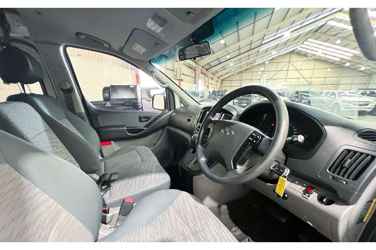 2017 Hyundai iLoad TQ3-V Series II