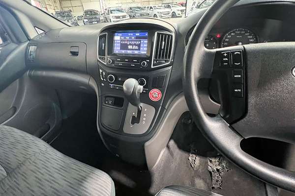2017 Hyundai iLoad TQ3-V Series II
