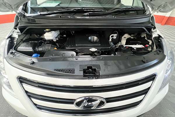 2017 Hyundai iLoad TQ3-V Series II