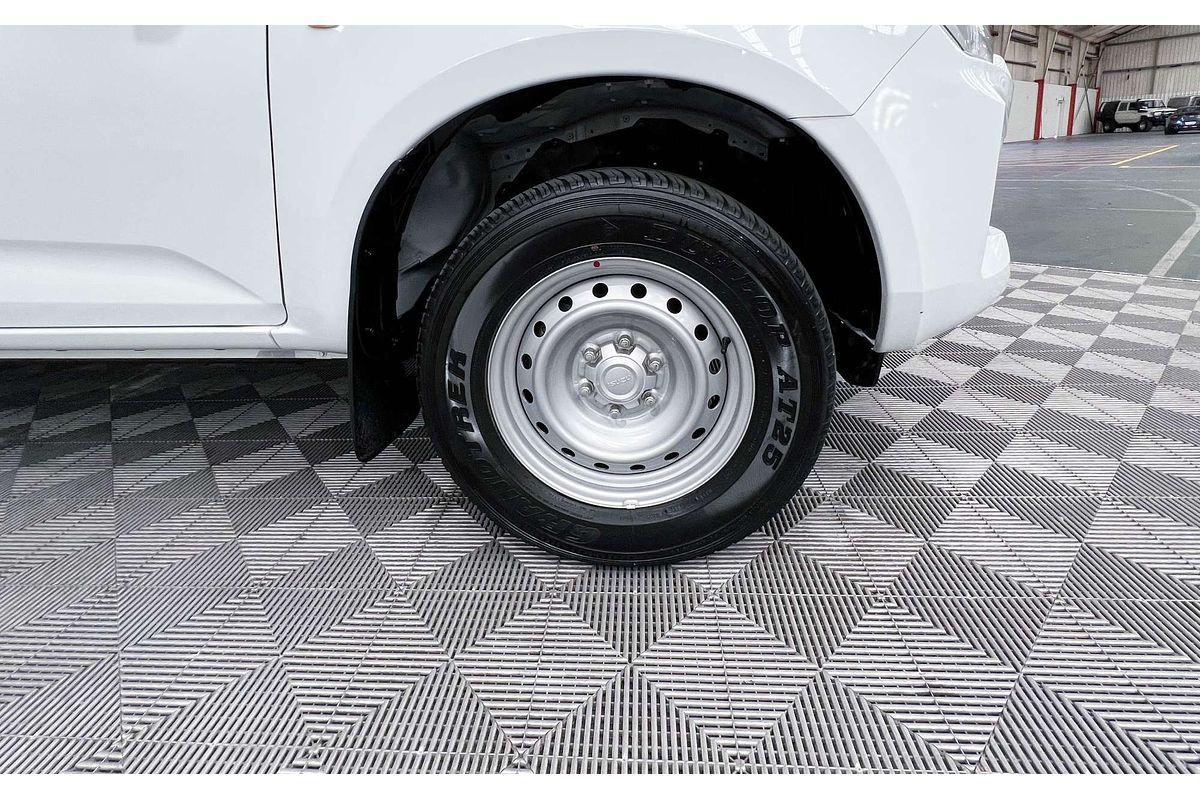 2020 Isuzu D-MAX SX High Ride Rear Wheel Drive