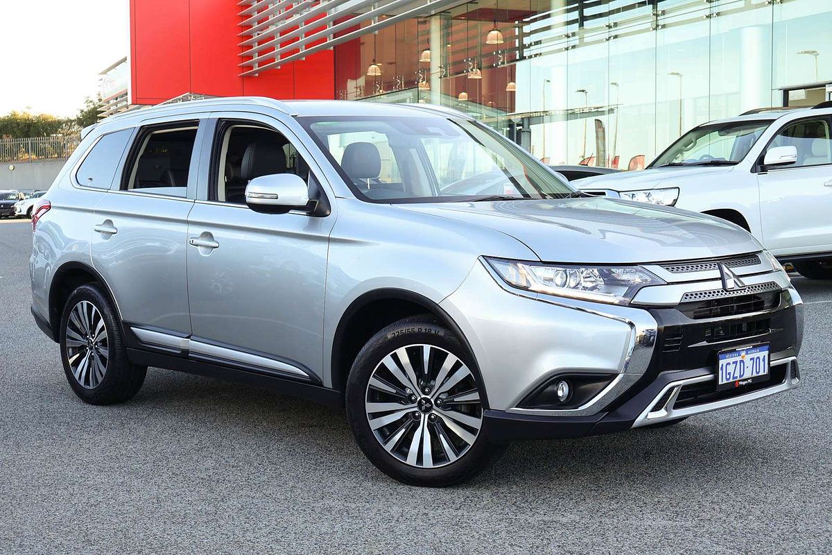 2020 Mitsubishi Outlander LS ZL