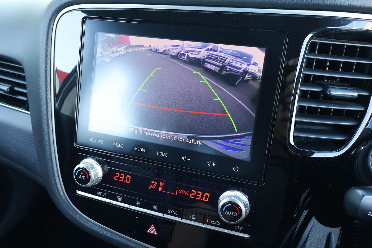 2020 Mitsubishi Outlander LS ZL