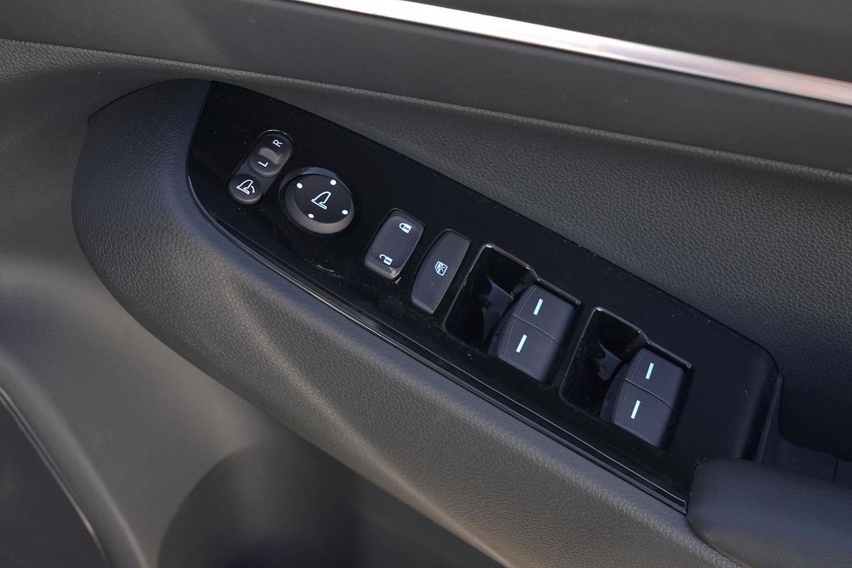 2024 Honda HR-V e:HEV L