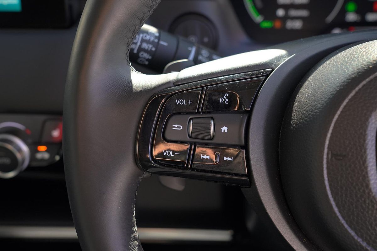 2024 Honda HR-V e:HEV L
