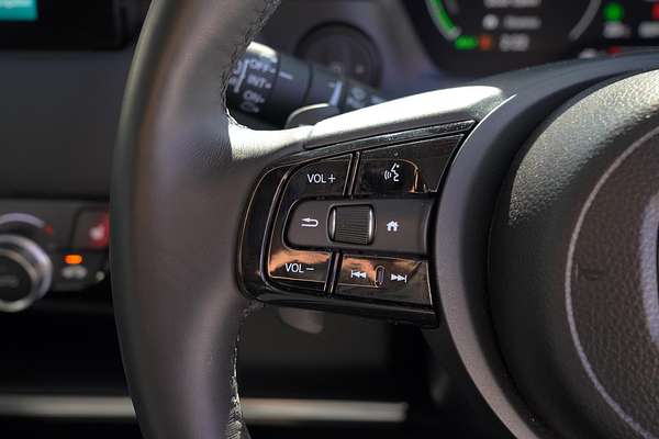 2024 Honda HR-V e:HEV L