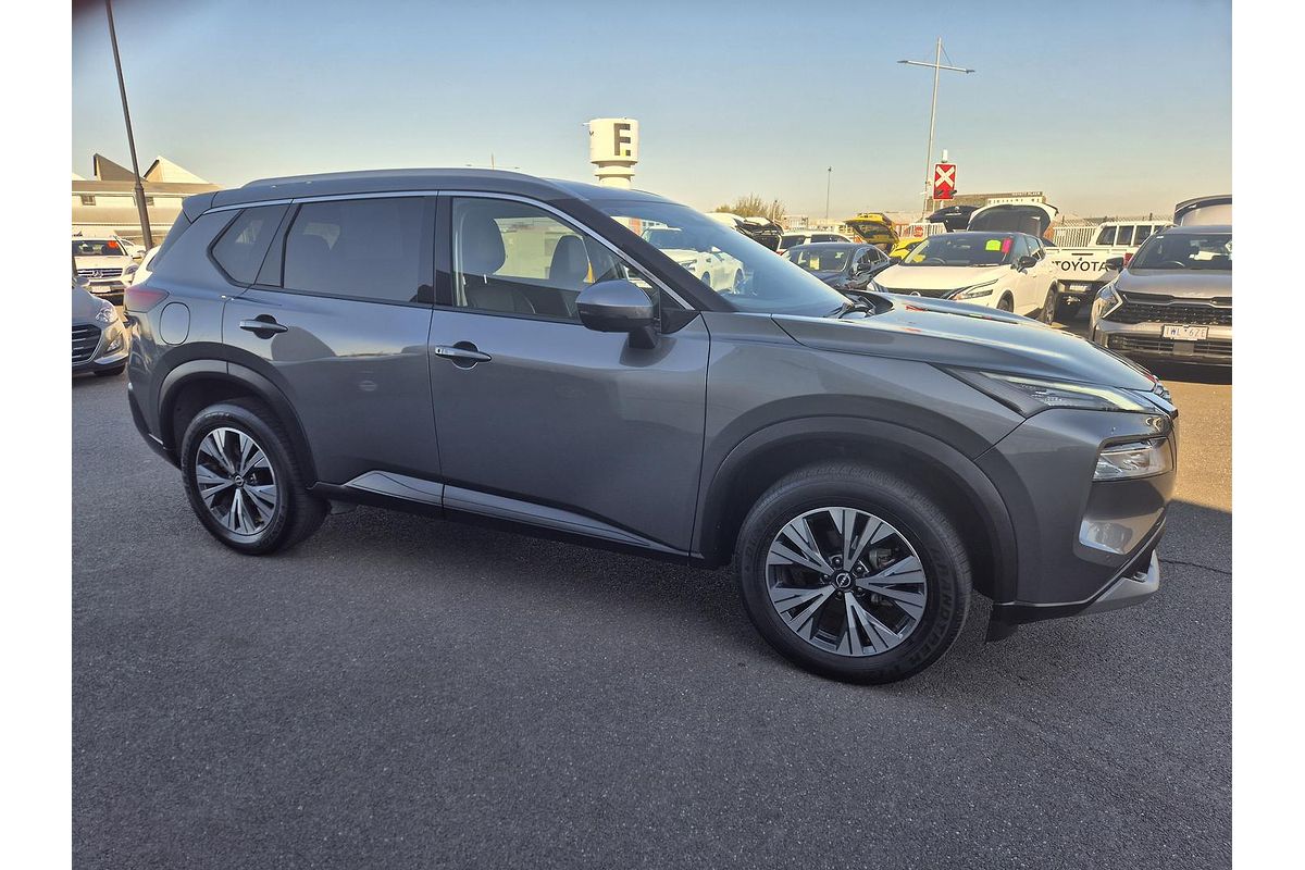 2022 Nissan X-TRAIL ST-L T33