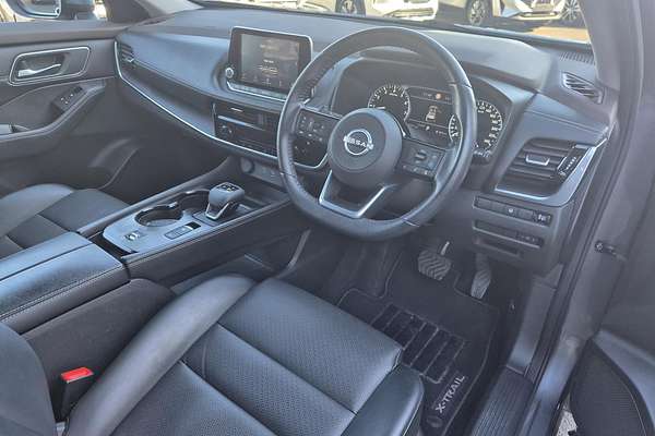 2022 Nissan X-TRAIL ST-L T33
