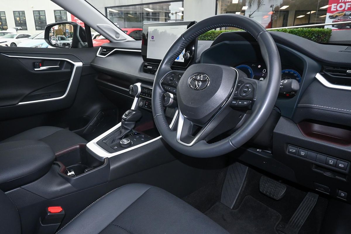 2024 Toyota RAV4 Cruiser AXAH54R