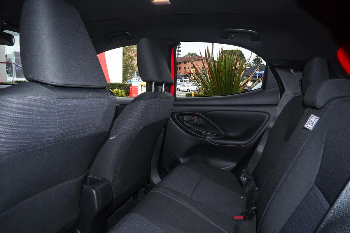 2023 Toyota Yaris SX Hybrid MXPH10R