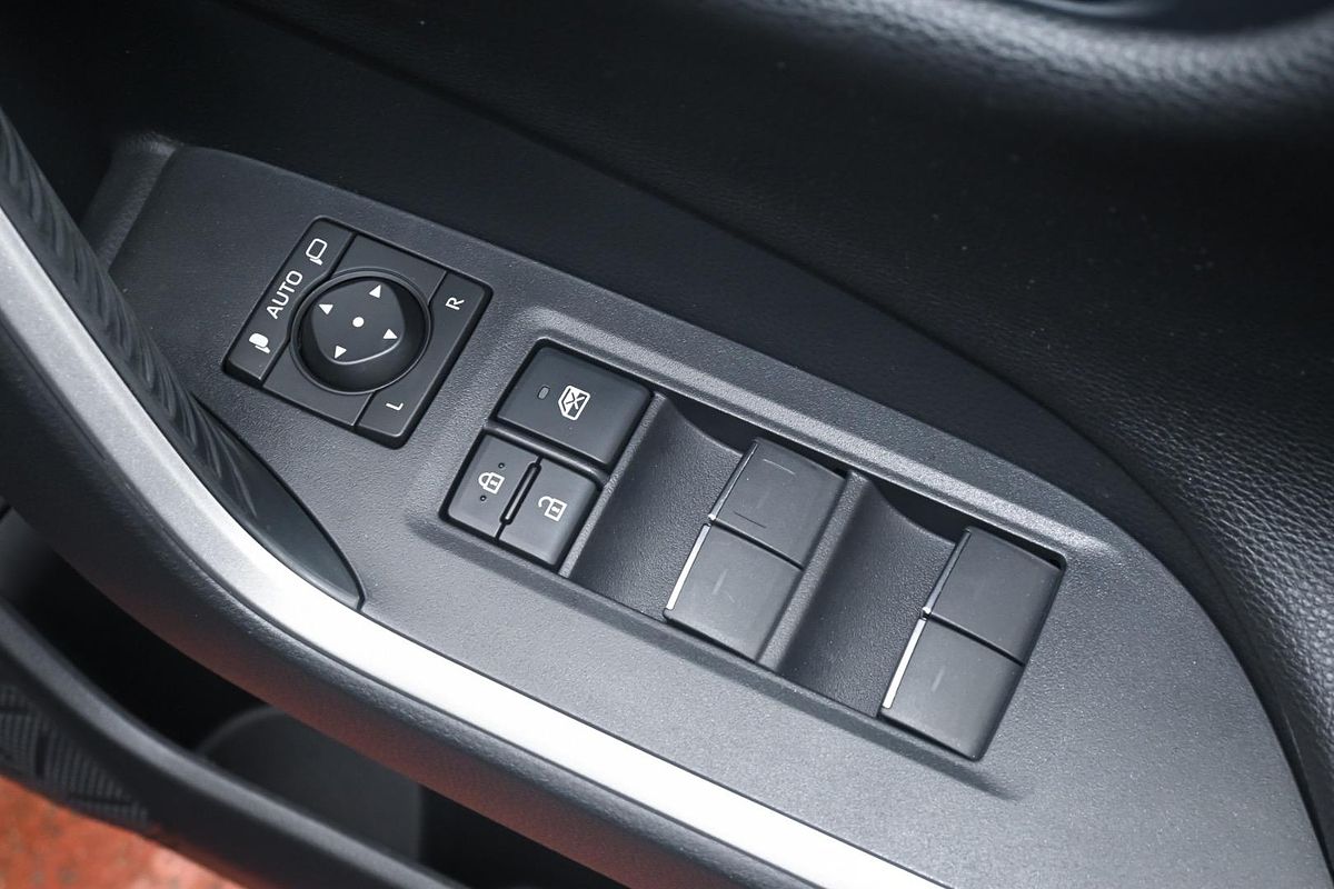 2024 Toyota RAV4 Cruiser AXAH54R