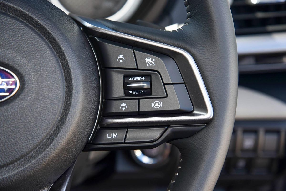 2024 Subaru Forester 2.5i Luxury Special Edition S5