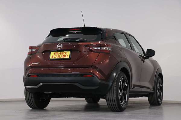 2023 Nissan JUKE ST F16