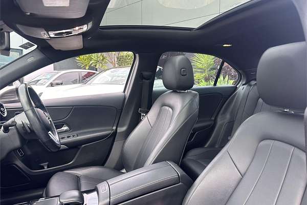 2019 Mercedes-Benz A-Class A200 V177
