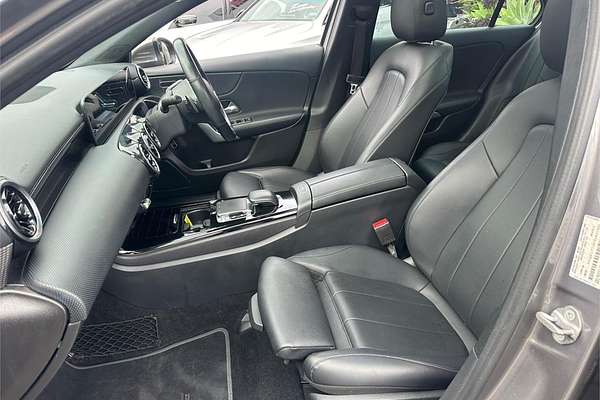 2019 Mercedes-Benz A-Class A200 V177