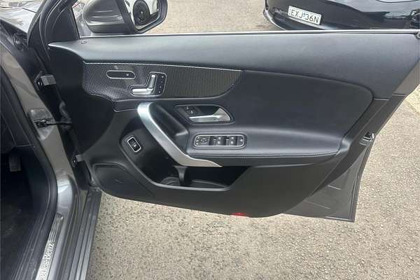 2019 Mercedes-Benz A-Class A200 V177