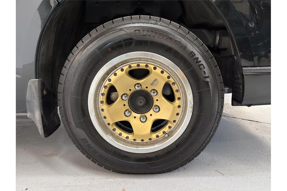 2007 Toyota Hiace Super GL 4WD TRH216