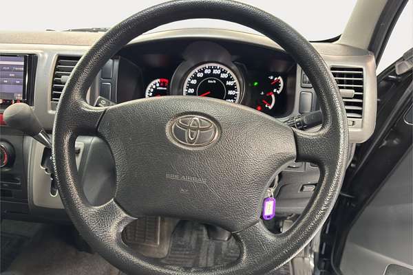 2007 Toyota Hiace Super GL 4WD TRH216